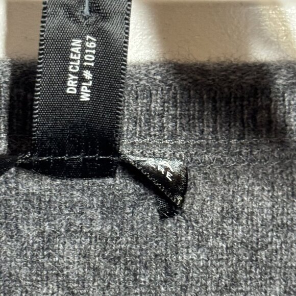 Aqua cashmere sweater - Picture 6 of 7